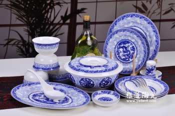 青花混水的與眾不同