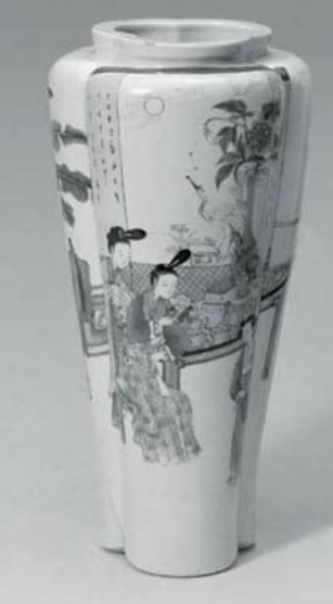 《十二仕女圖》陶瓷瓶