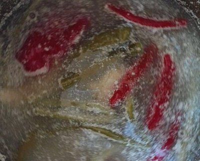 泡菜壇子生花怎么辦，應該怎么去除？