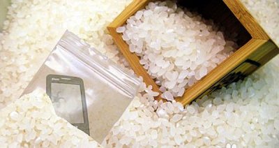 手機進水放米缸有用嗎？