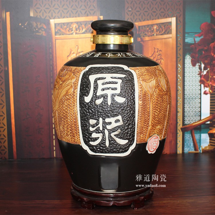 景德鎮雕刻陶瓷酒壇