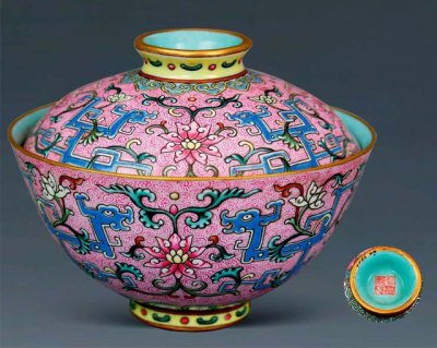 乾隆官窯粉彩瓷器鑒定秘訣