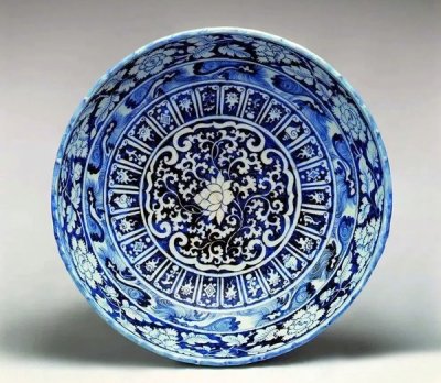 瓷器收藏：元代青花的特點歸納