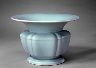 清代雍正單色釉瓷的特點與鑒定