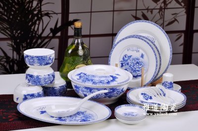 淺論青花瓷的發展
