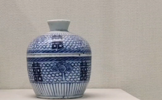 清代民窯青花喜字罐瓷器鑒賞，不同時期器形有何區別(圖4)