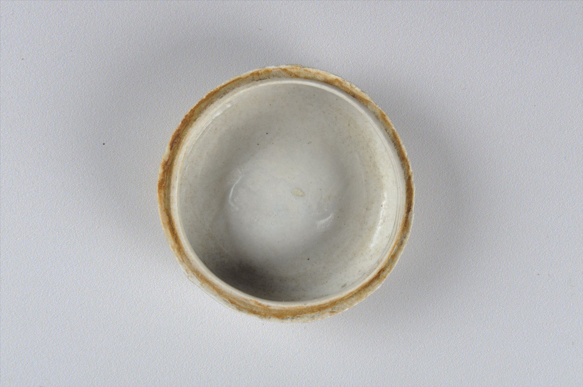 南宋青白瓷粉盒特點，如何鑒別年代（圖3）