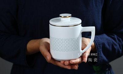 中秋送禮定制茶杯-景德鎮陶瓷茶杯定制LOGO